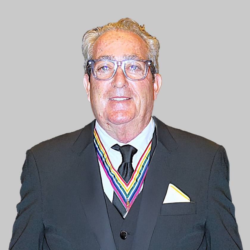 W.Bro. Francisco López